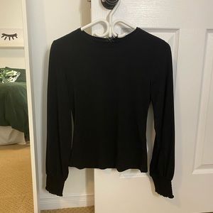 Long sleeve- black